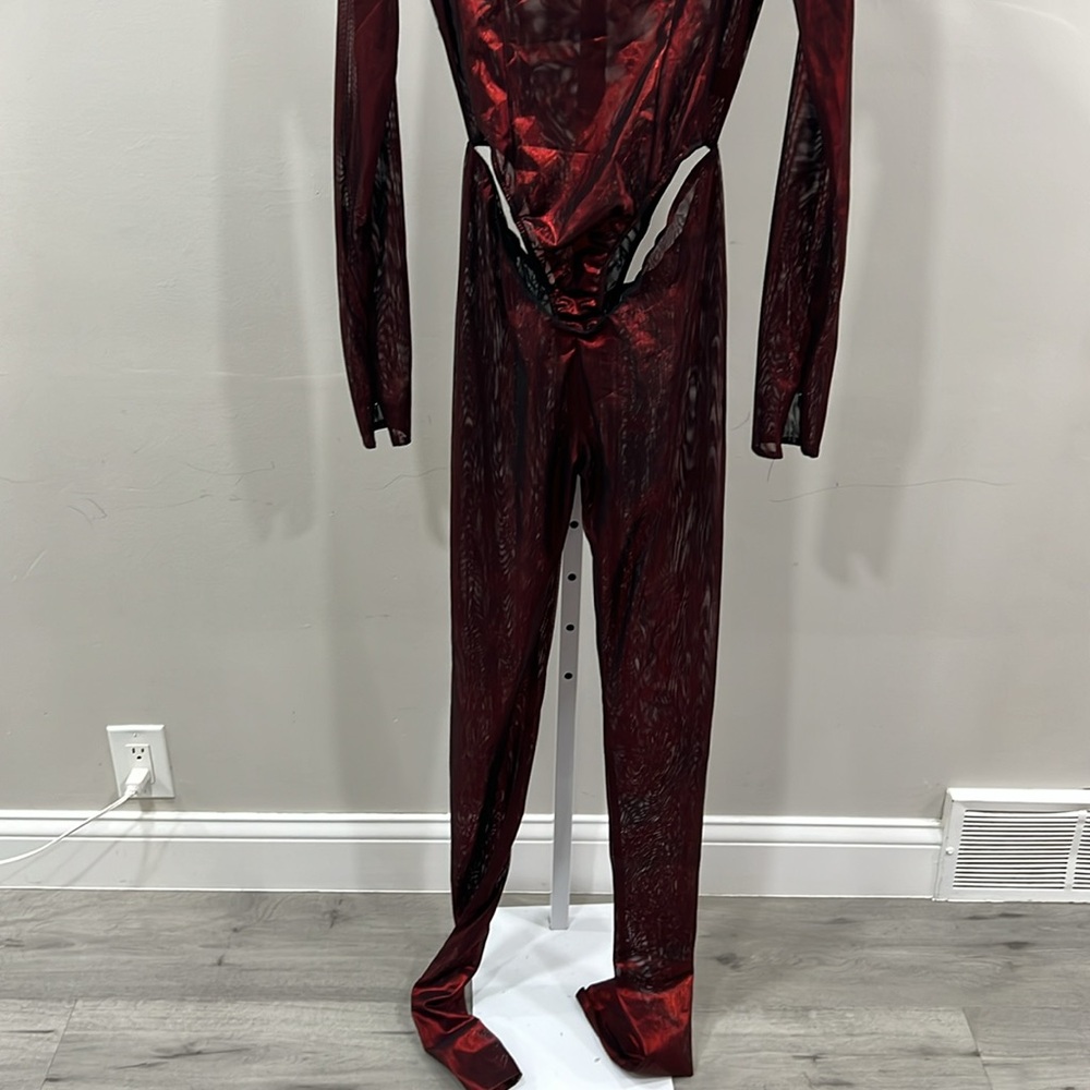 LaQuan Smith Hip Cut Out Jumpsuit in Red - Picture 3 of 11